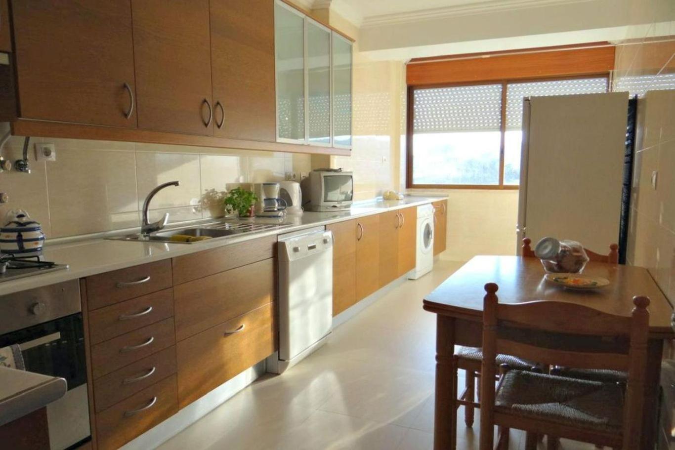 Be Local - Apartment With 2 Bedrooms In Infantado In Loures Exterior photo